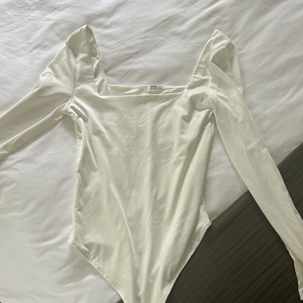 Ardene Cream Long Sleeve Bodysuit